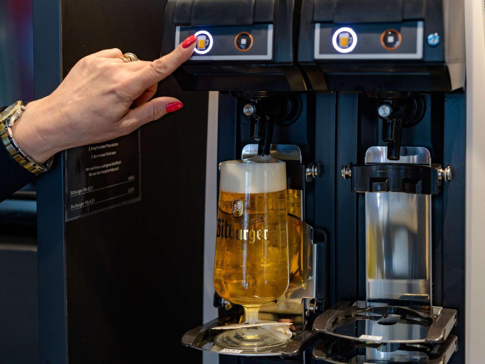 Hotel Ibis Kurfuerstendamm - Neu Renoviert Berlino